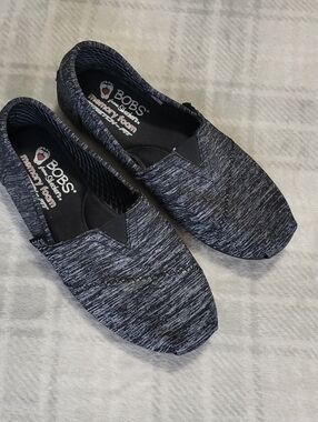 Bob's Womens  Black & Gray Lightweight Slip-On Casual Shoes Sz 6 Excellent Cond